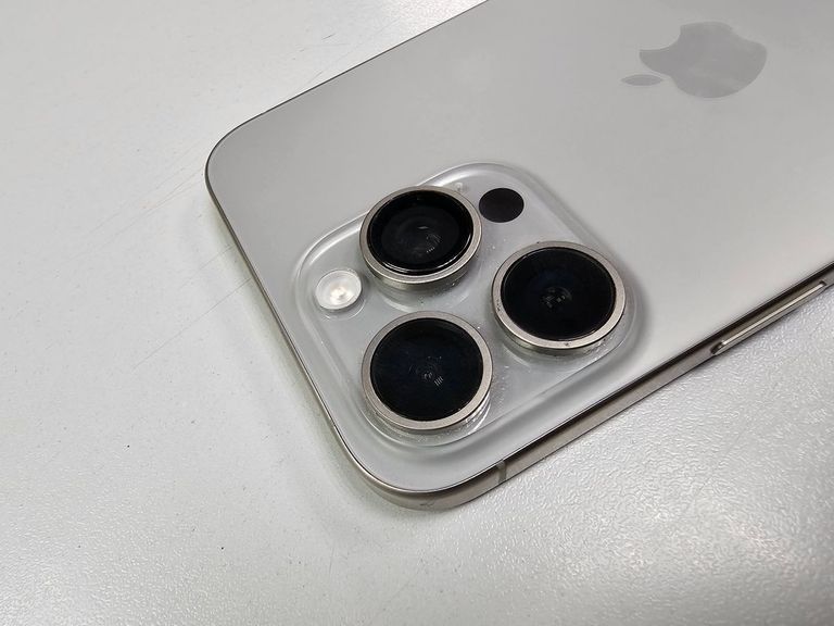 Apple iphone 15 pro max 256gb Код:01-200922883. Зображення 7