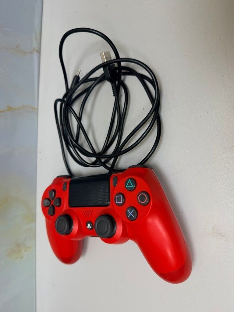 Распродажа Sony dualshock 4 v2, продавец Техноскарб