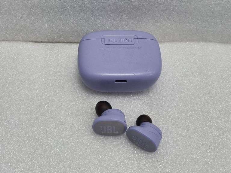 Оголошення Jbl tune buds Б/У