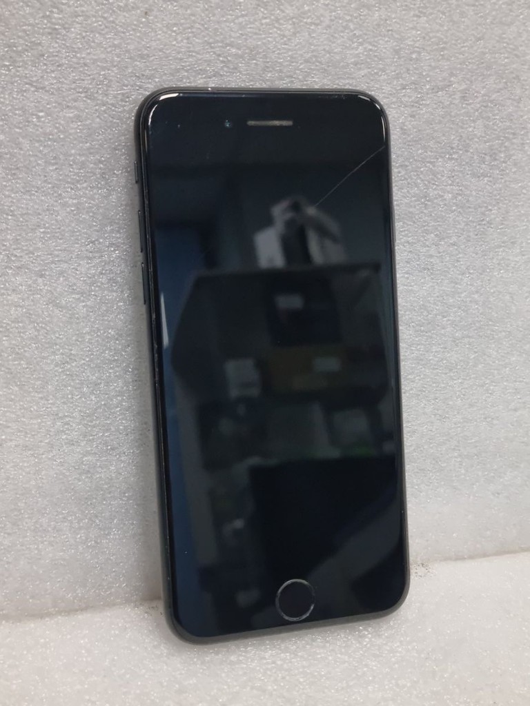 Купити Apple iPhone SE 2020 64GB Black Slim Box (MHGP3) Б/У