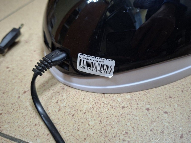 Оголошення Sun One uv-led lamp white 48w Б/У