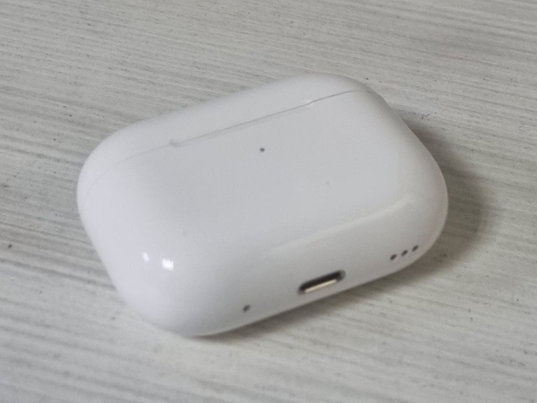 Apple airpods pro 2nd generation magsafe Код:01-200939812. Изображение 6