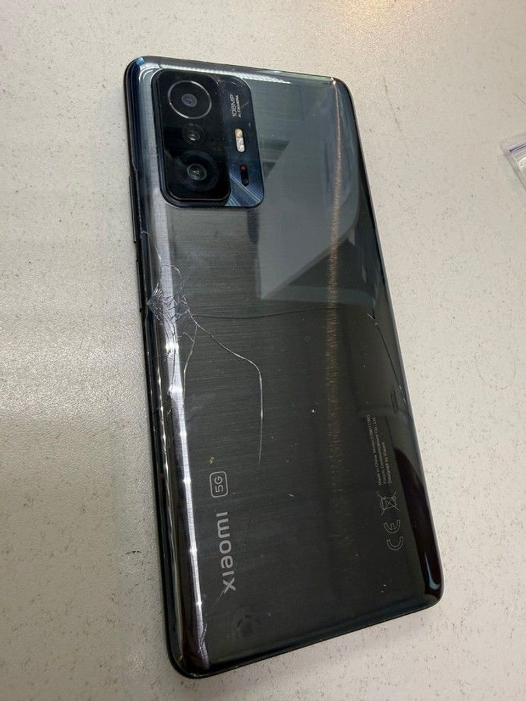 Дешево Xiaomi 11t 8/256gb з ломбарду