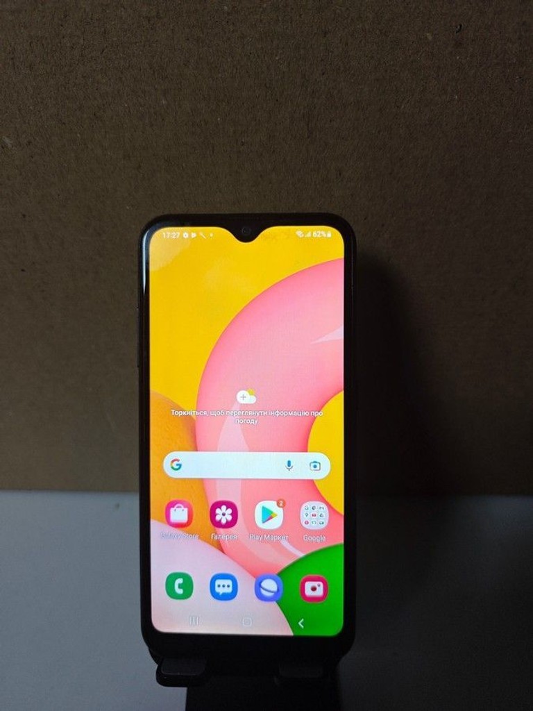 Оголошення Samsung galaxy a01 2/16gb Б/У