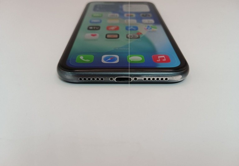 Розпродаж Apple iphone 11 64gb, продавець Техноскарб