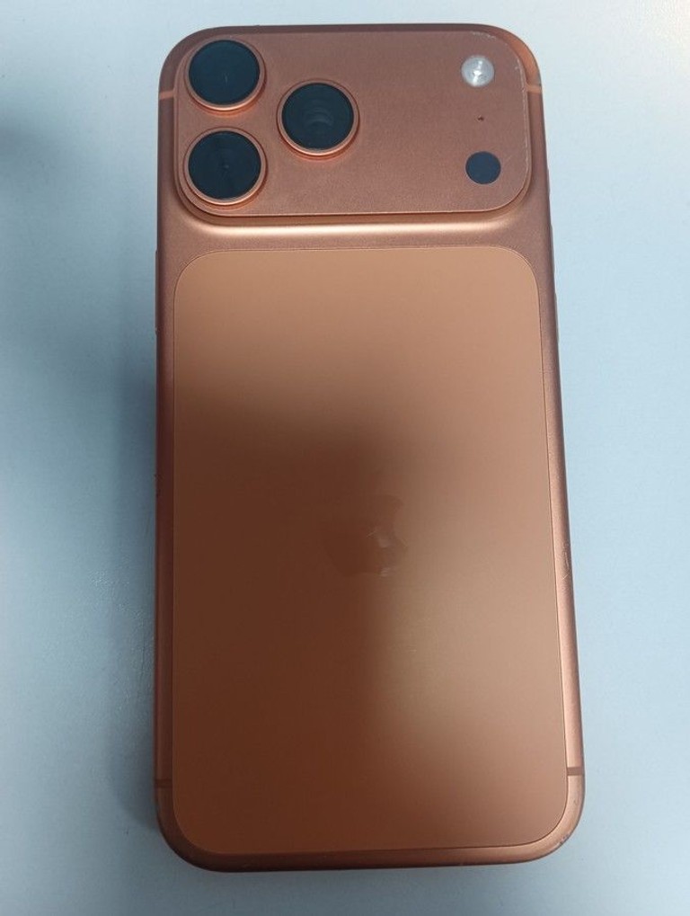 Apple iphone 17 pro max 256gb Код:01-200993300. Изображение 7