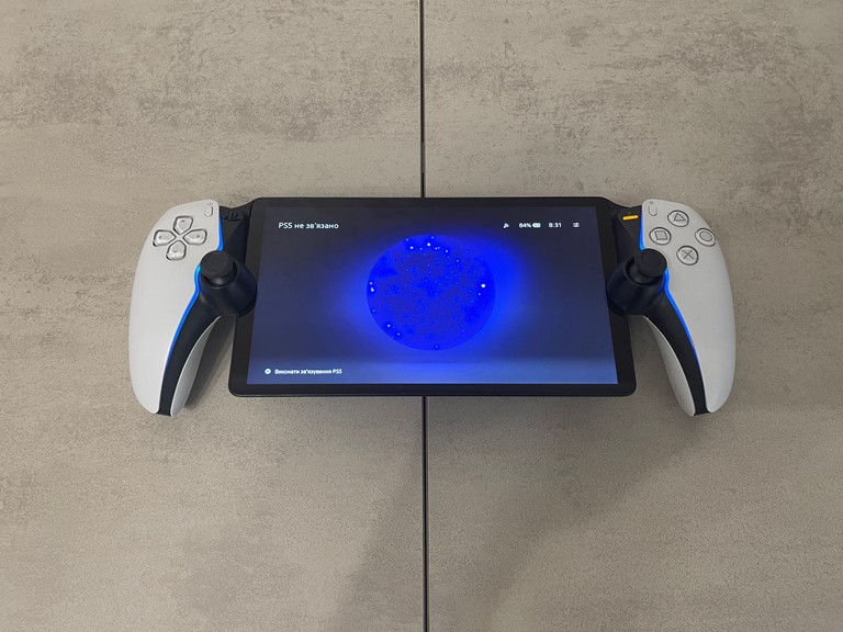 Купить Sony PlayStation Portal (CFI-Y1001) для PS5 Б/У