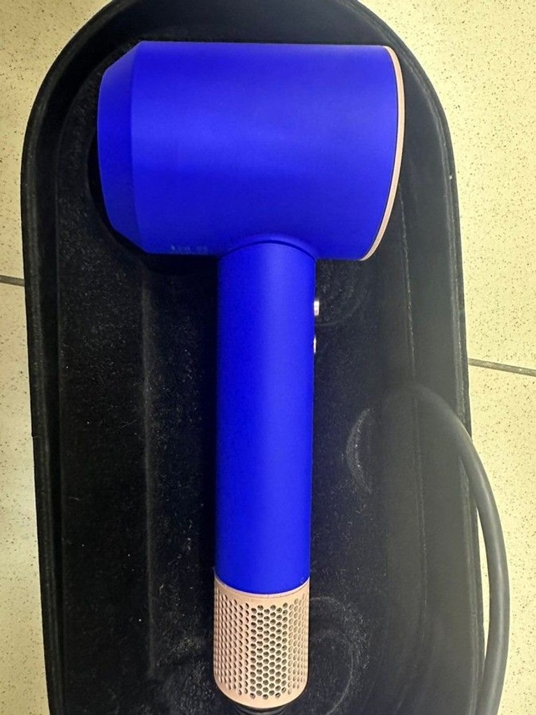 Объявление Dyson hd07 supersonic/blush gift edition 2023 Б/У