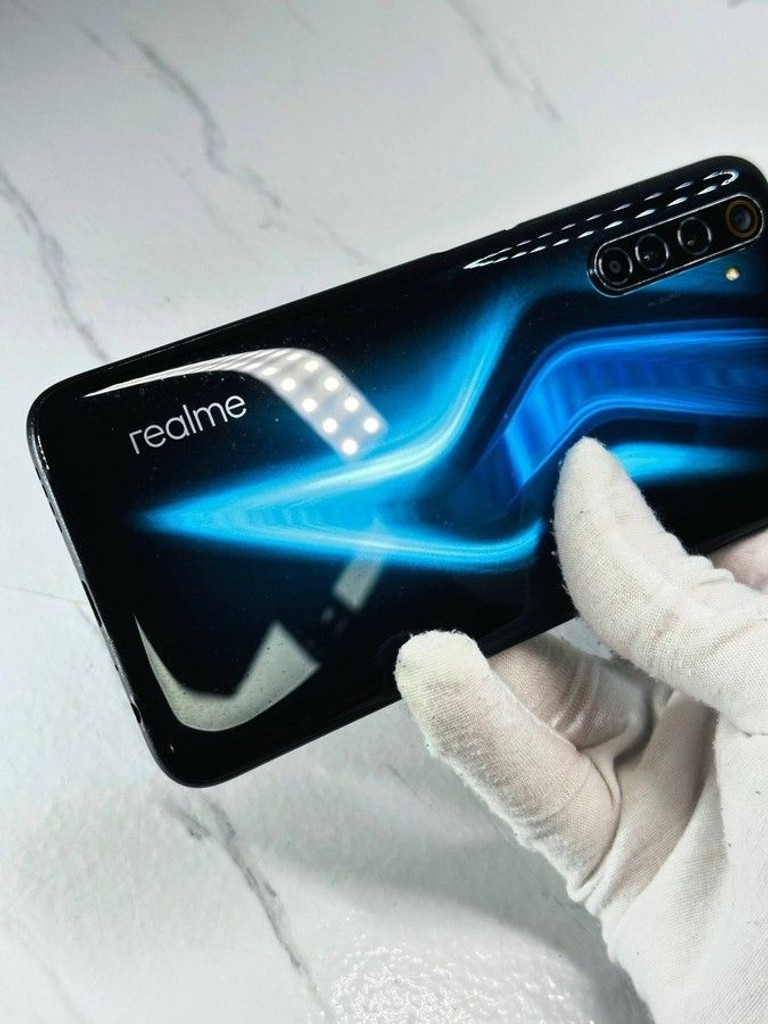 realme 6 Pro 8/128GB Red Код:01-201021332. Зображення 10