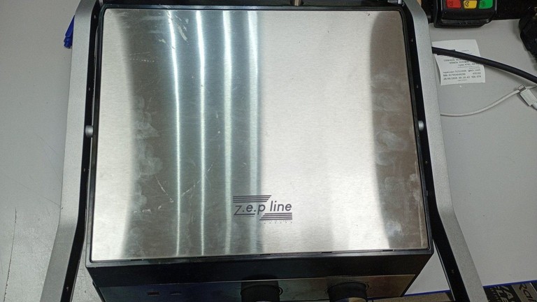 Дешиво Електричний гриль Zepline ZP-086 3500W с ломбарда