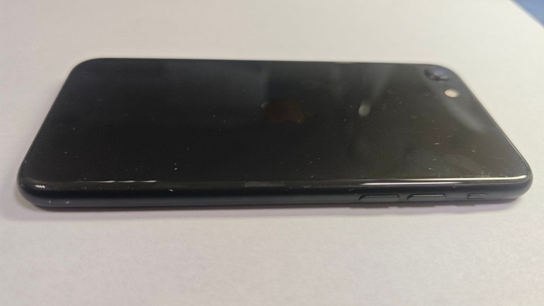 Apple iPhone SE 2020 64GB Black Slim Box (MHGP3) Код:01-201035851. Зображення 11