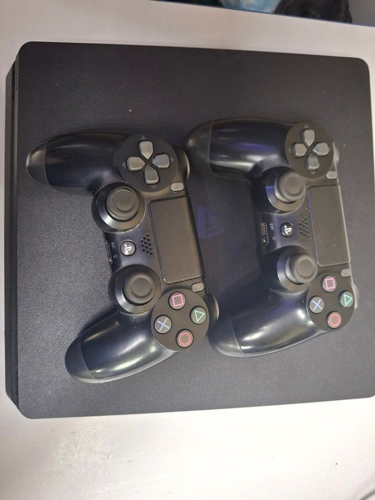 Sony playstation 4 slim 1tb / 2 контролери Код:01-201054610. Зображення 5