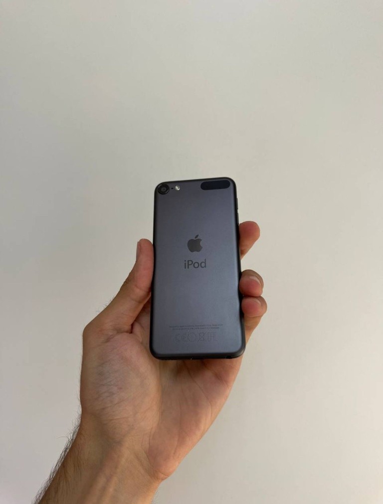 Купити Apple iPod touch 6 16 ГБ Б/У