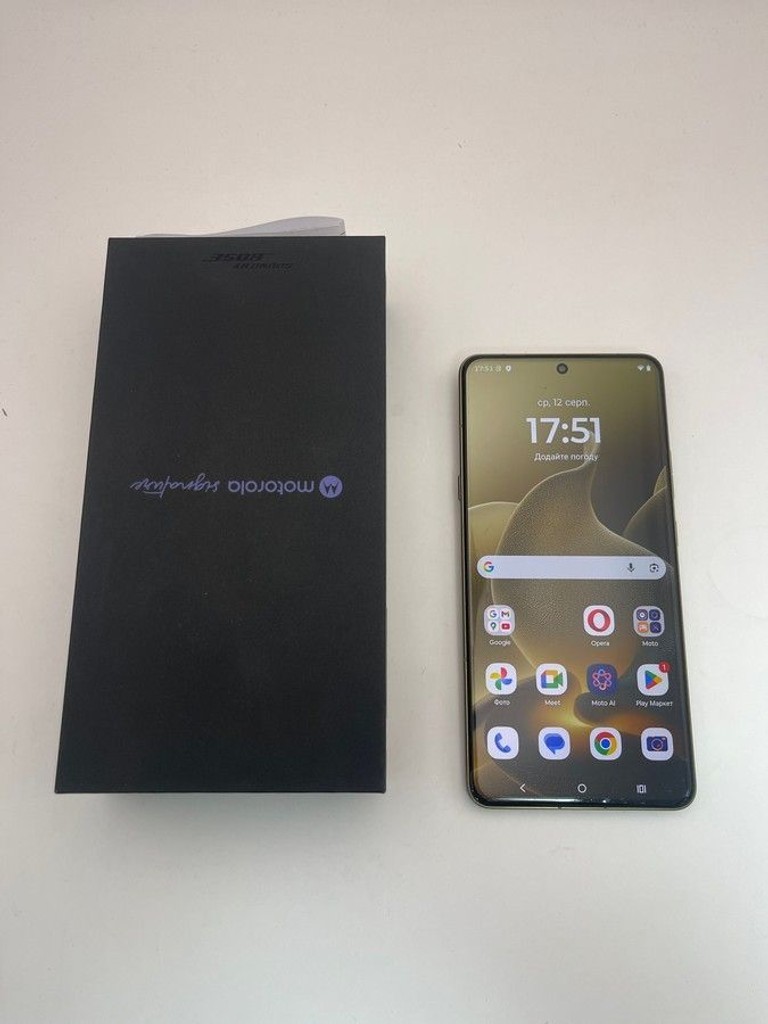 Купити Motorola signature 16/512gb Б/У