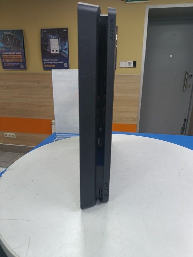 Оголошення Sony PlayStation 4 Slim 1TB Black Б/У