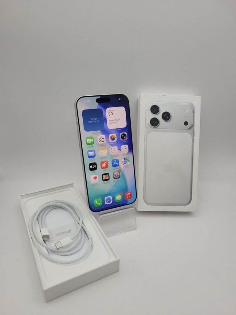 Купити Apple iphone 17 pro max 256gb Б/У