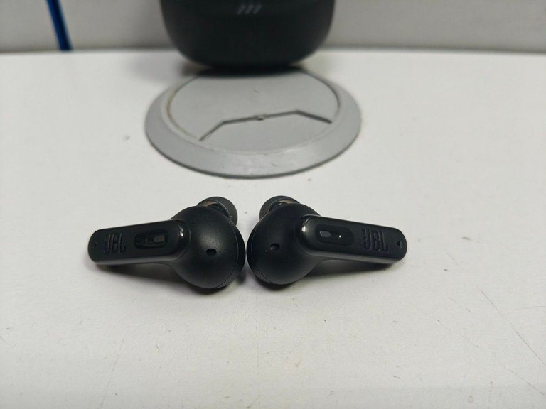 Дешево Jbl tune beam 2 з ломбарду