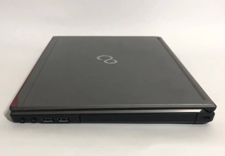 Ноутбук Fujitsu Lifebook E734/13.2"HD/i3-4/8GB/128GB/ГАРАНТІЯ Код:null. Зображення 4