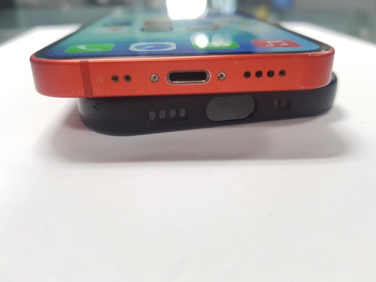 Розпродаж Apple iPhone 12 mini 64GB (PRODUCT)RED, продавець Техноскарб