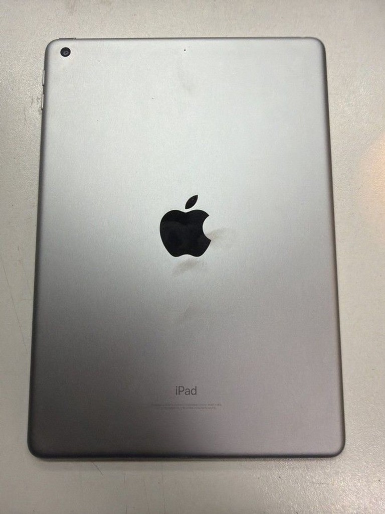 Оголошення Apple ipad 6 gen 2018 32gb wi-fi Б/У
