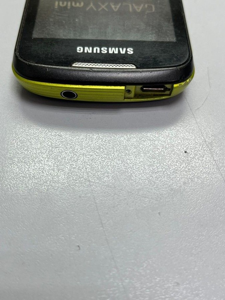 Дешево Samsung Galaxy Mini GT-S5570 з ломбарду