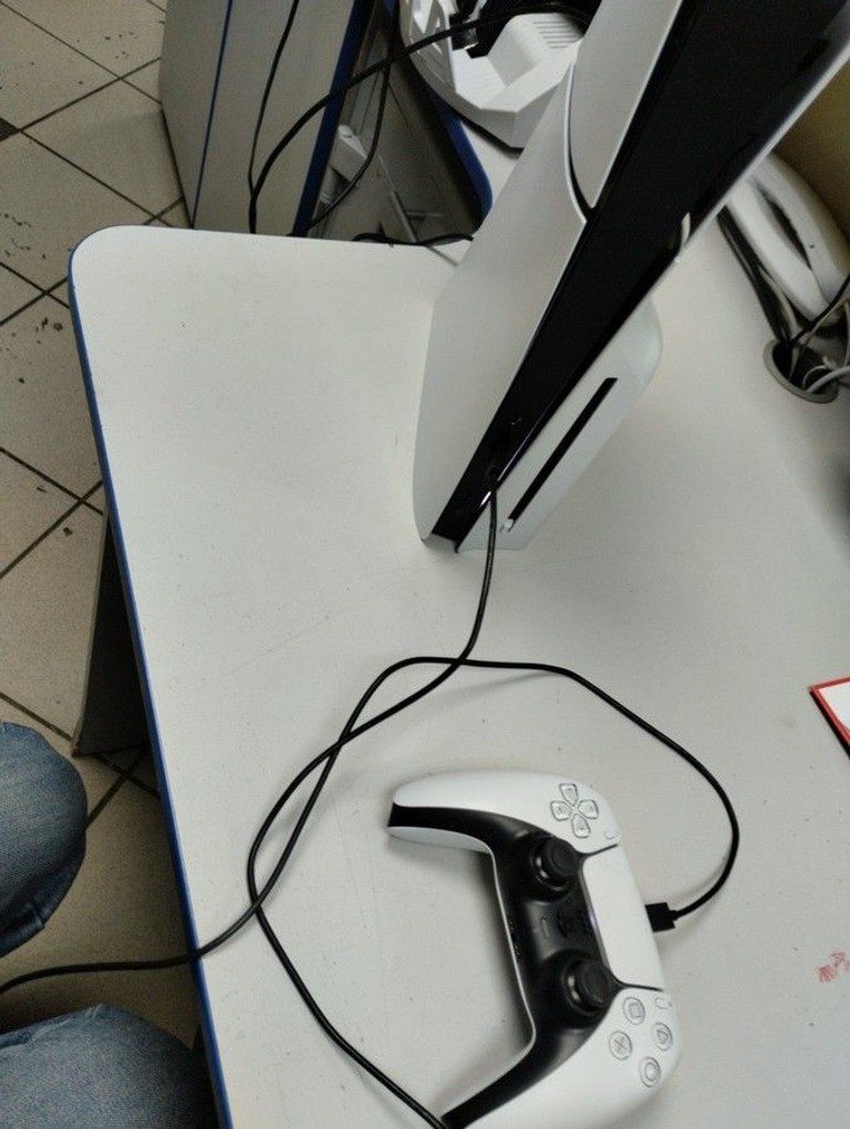 Оголошення Sony playstation 5 slim 1 tb Б/У
