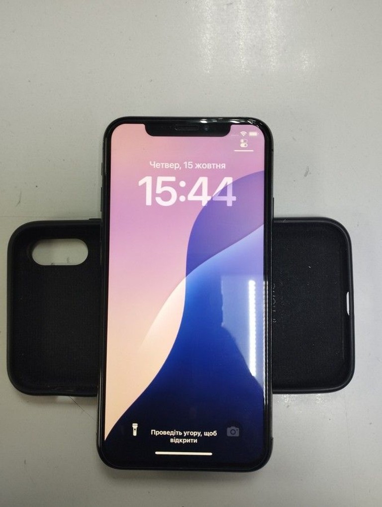 Купити Apple iphone xs 64gb Б/У