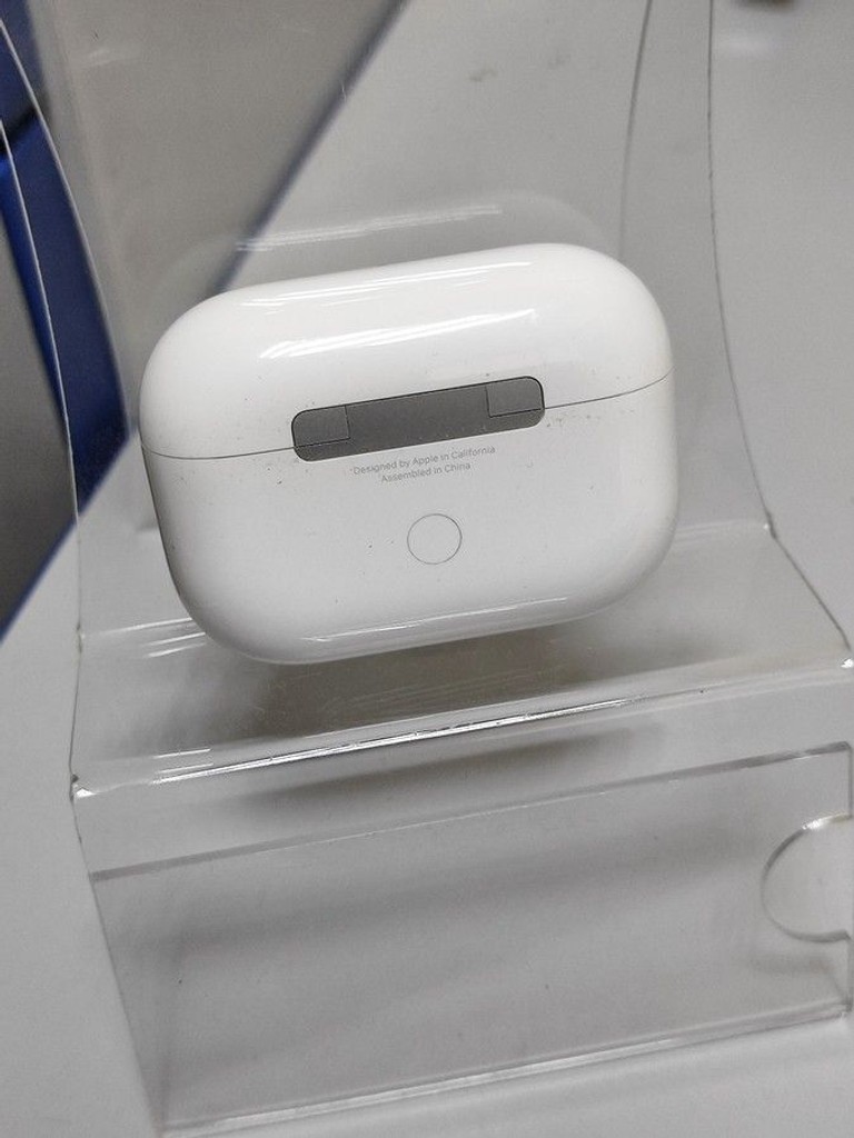 Дешево Apple AirPods Pro (MWP22) з ломбарду
