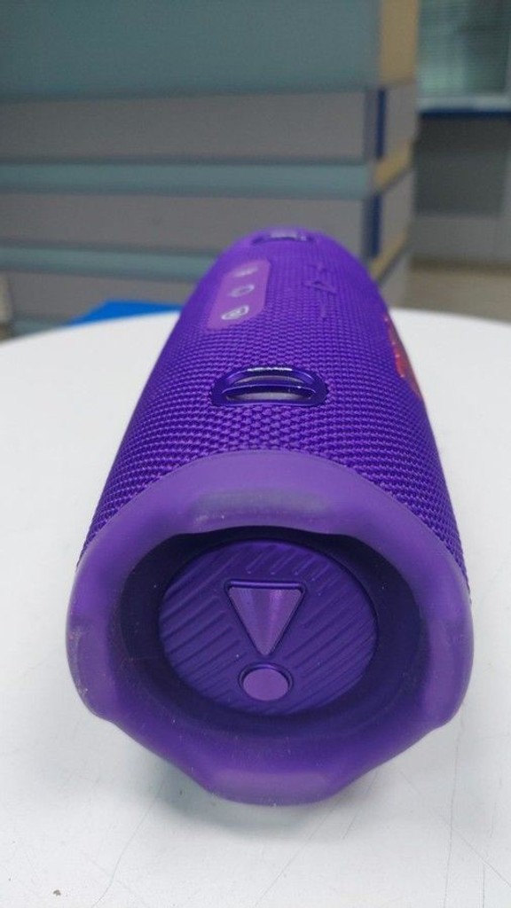 Дешиво JBL Charge 6 Black с ломбарда