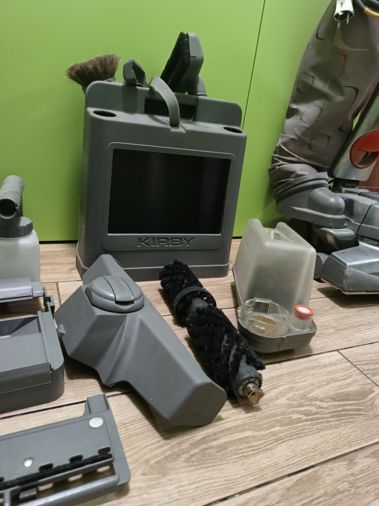 Дешиво Kirby G10E с ломбарда