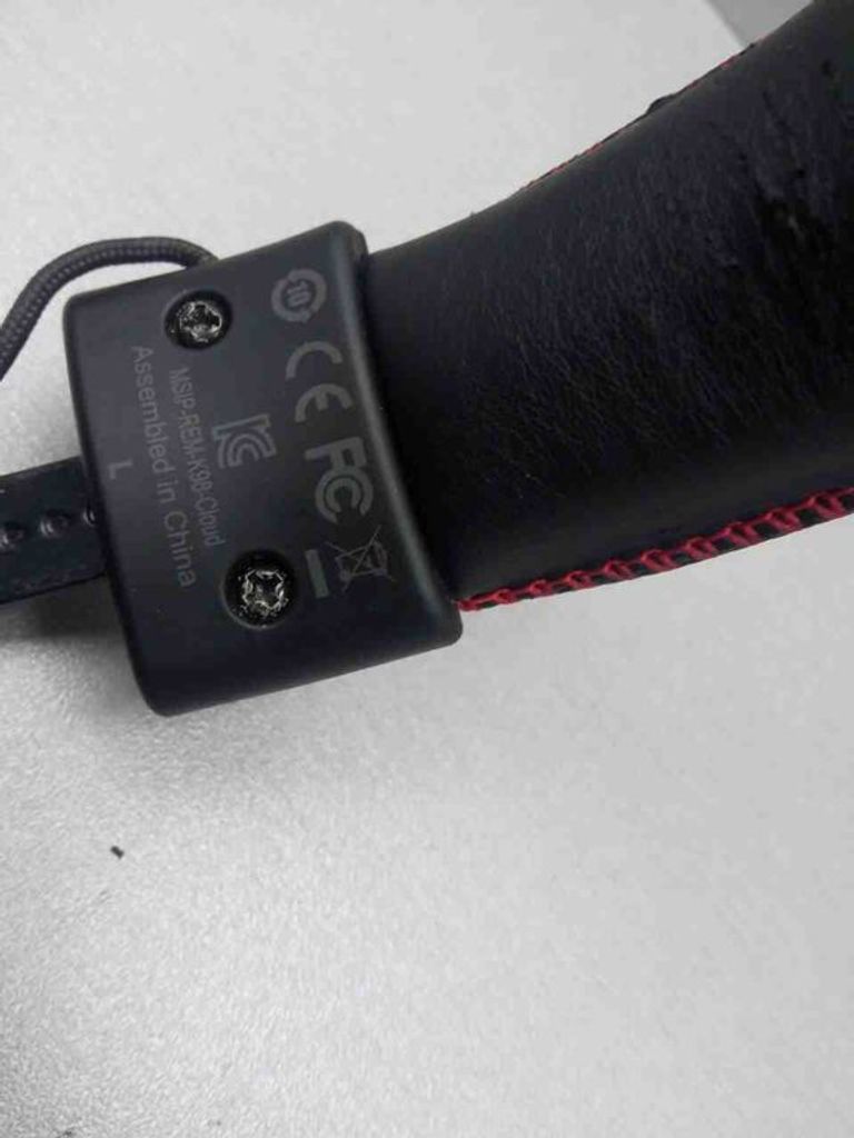 Дешиво Kingston hyperx cloud core hx-hscc-bk с ломбарда