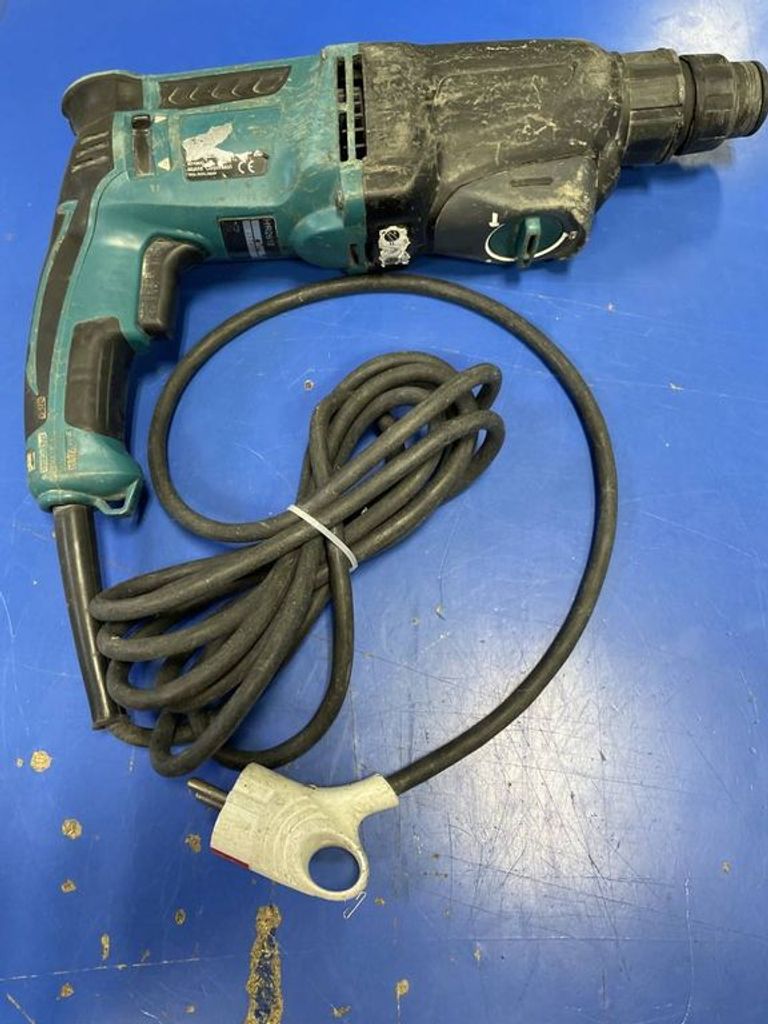 Makita HR2610