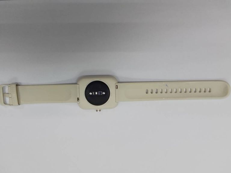 Дешиво Amazfit bip 3 с ломбарда