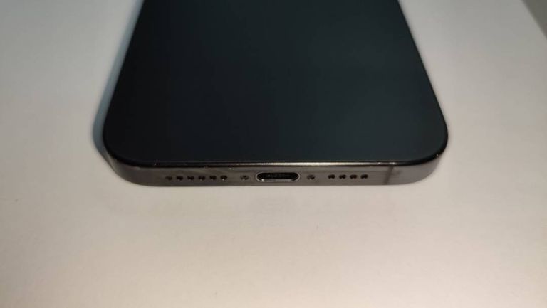 Apple iphone 15 pro max 512gb Код:01-200455461. Зображення 10