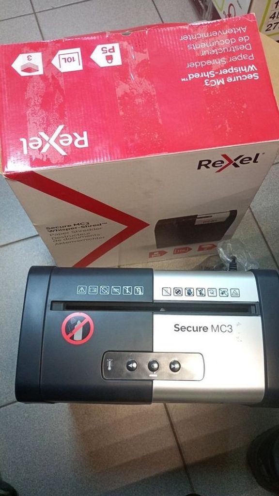 Дешиво Rexel secure mc3 с ломбарда