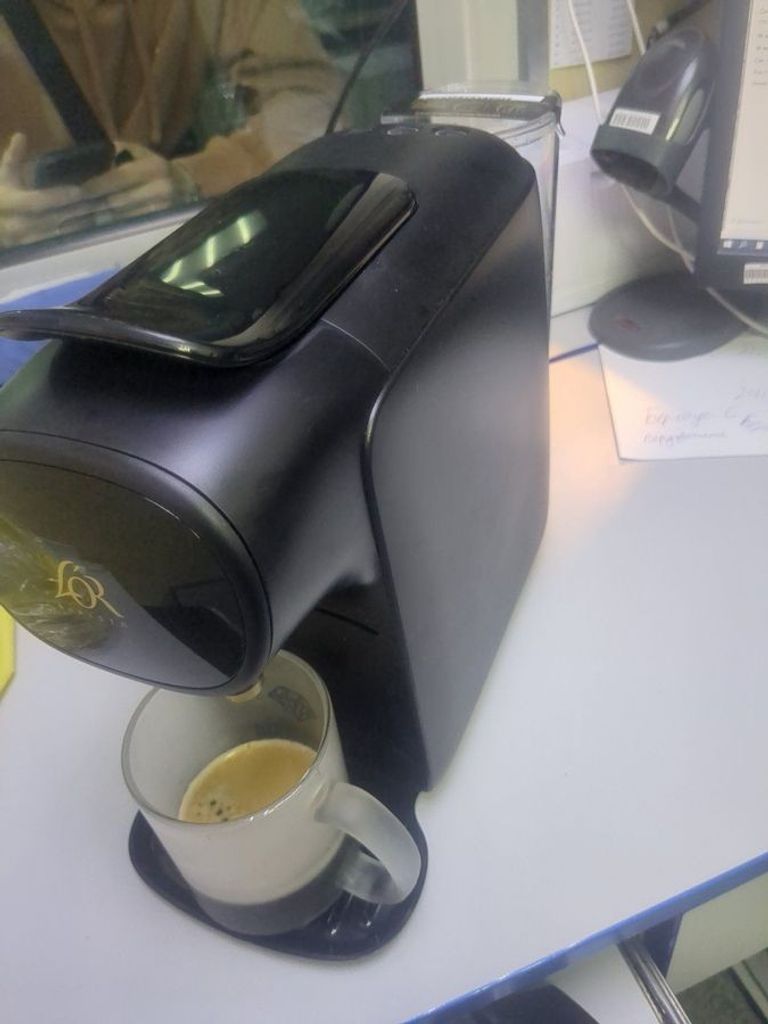 Дешево Philips L'OR BARISTA Sublime LM9012/60 з ломбарду