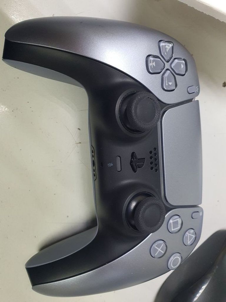 Оголошення Sony DualSense Black Б/У