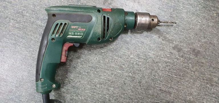 Оголошення Dwt sbm-750 v Б/У