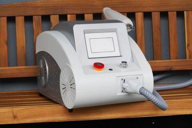 Объявление Q-Switched ND:YAG LA-15  Б/У