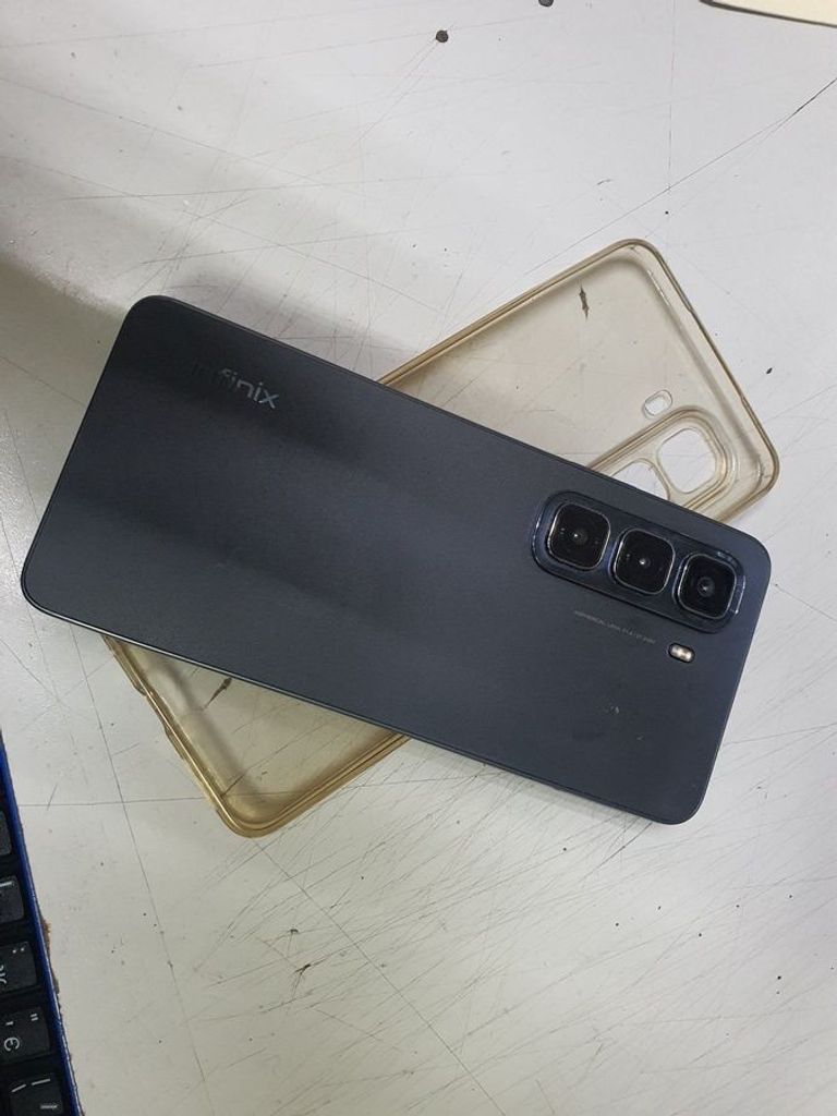 Объявление Infinix hot 50 8/256gb Б/У