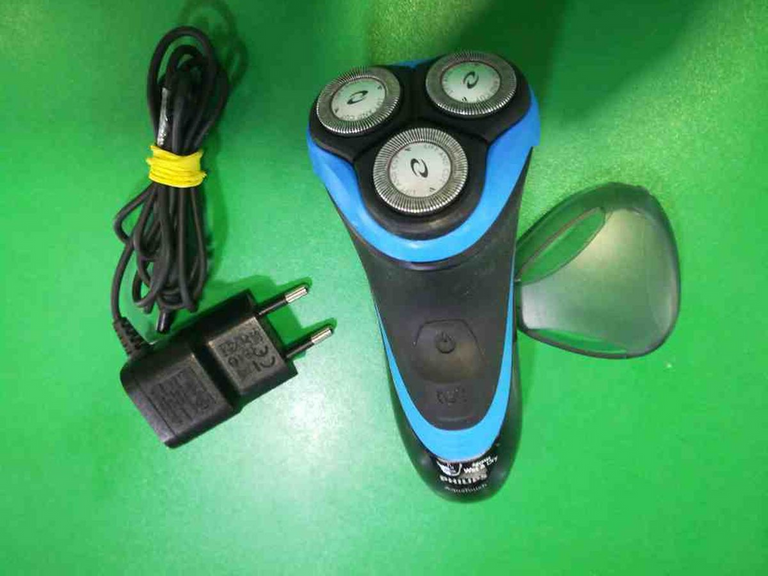 Купить Philips AT 750 Б/У