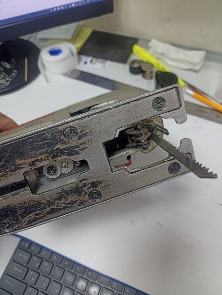 Оголошення Crown CT15189 Б/У