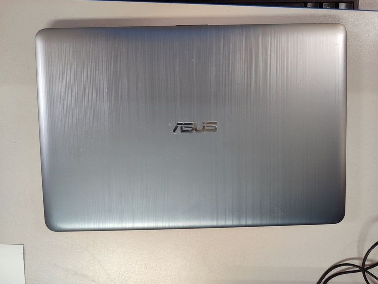Asus 15/pentium n4200 ddr3/4gb ddr2/hdd 750 gb/ssd 250 gb/geforce 810m Код:01-200746609. Зображення 5