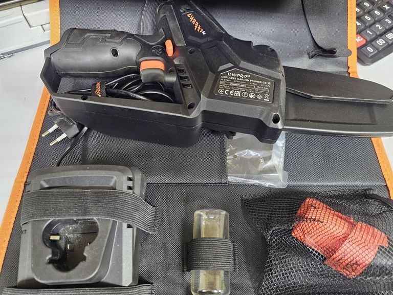 Оголошення Dnipro-M cs-12 1акб зп Б/У