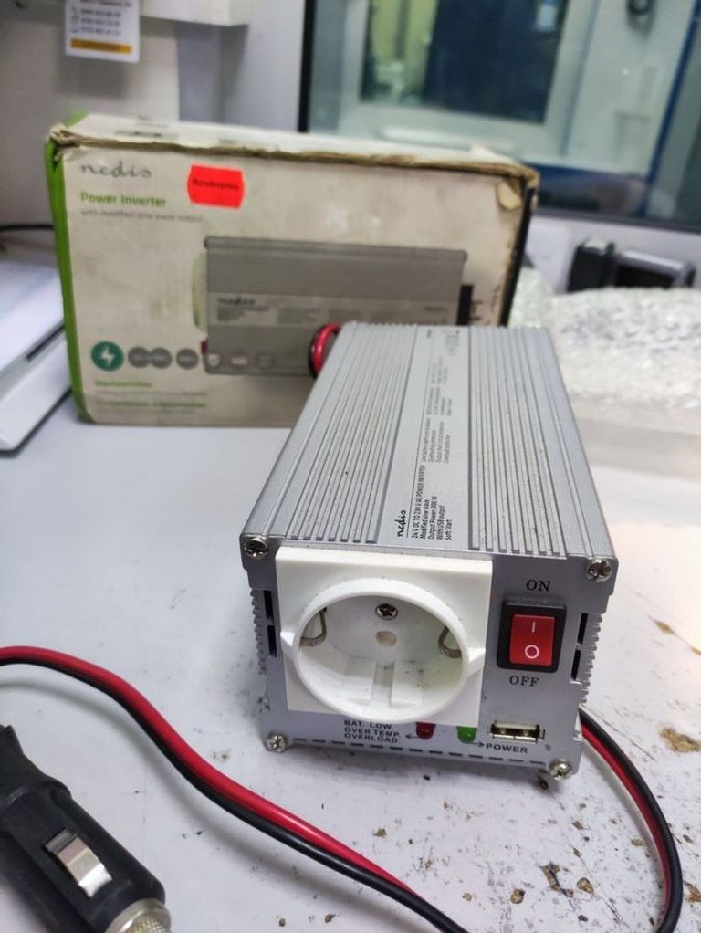 Купить Nedis 24v to 230v 300w Б/У