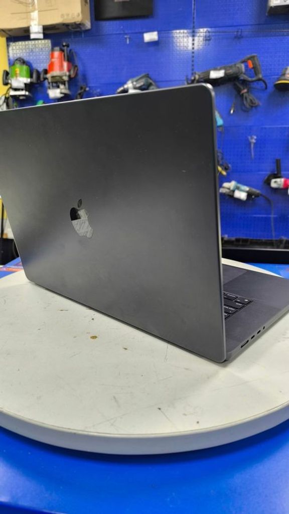 Apple MacBook Pro 14" Space Black Late 2023 (Z1AU00299, Z1AU0024F) Код:01-200636347. Изображение 35