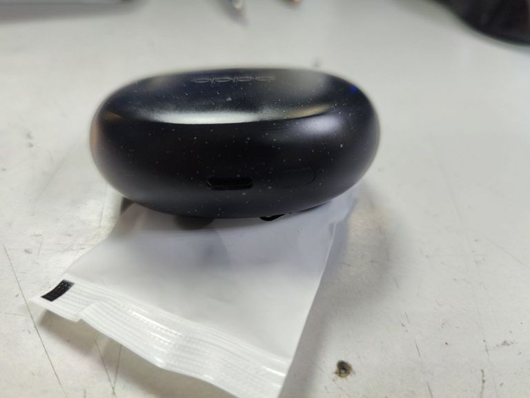 Дешево Oppo enco air4 pro з ломбарду