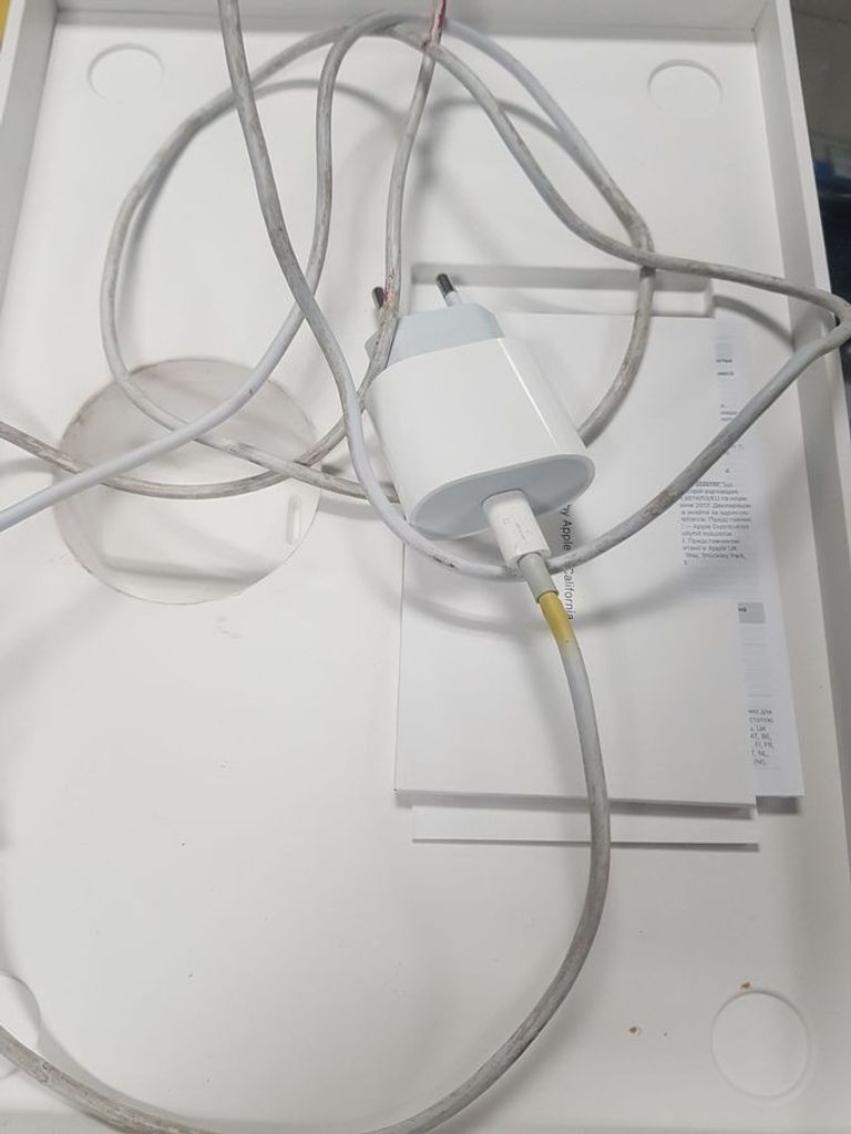 Apple MacBook Air 13" Space Gray Late 2020 (Z124000FN) Код:01-200784010. Изображение 9