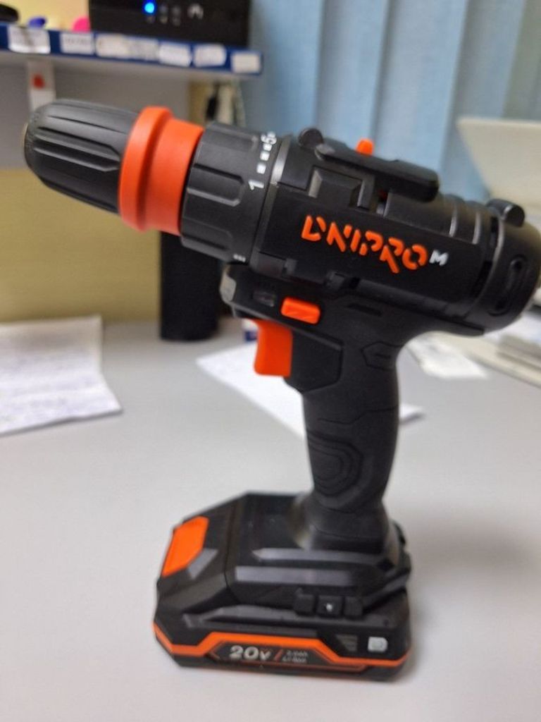 Дешево Dnipro-M cd-218q + 1акб 2ah + зп з ломбарду