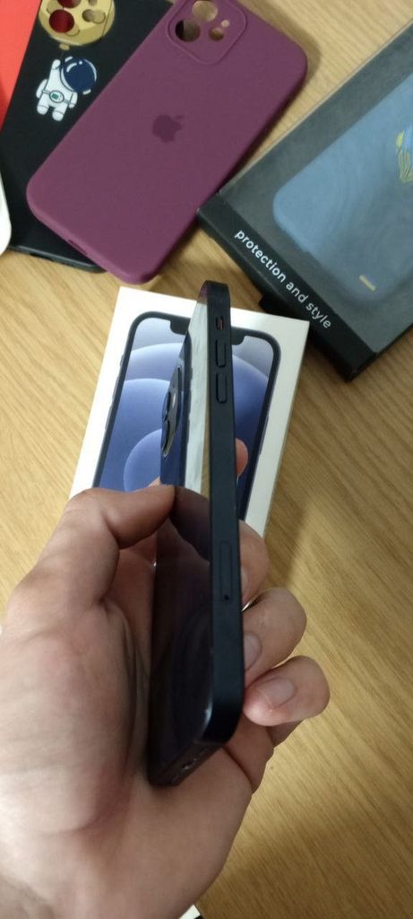Объявление Apple iPhone 12 128GB Black (MGJA3/MGHC3) Б/У